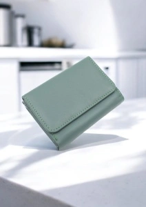 Portofel de damă din piele naturală Hassion R403 verde