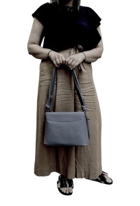 Geanta de dama crossbody, design minimalist texturat, compartimentare multipla, curea ajustabila, R87010, gri - Img 5