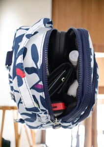 Mini rucsac multifunctional R602, material impermeabil, curea reglabila si detasabila, 20x19x11cm - Img 9