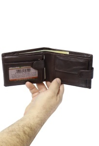 Portofel barbati din piele naturala, inchidere capsa, 12.5x10x2,5cm, R0111YK, maro - Img 5