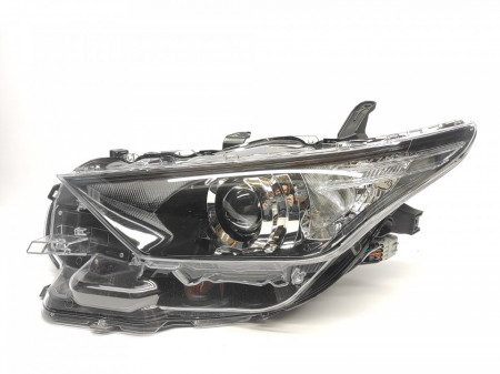 Farol Esquerdo Toyota Auris 15-19