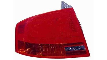 Farolim Esquerdo Audi A4 04-07