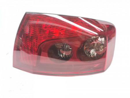Farolim Direito Peugeot 407 Berlina 4P 04-09
