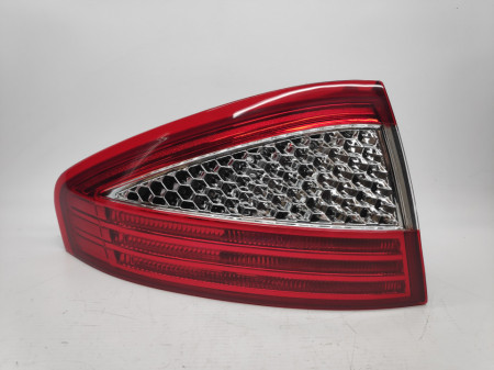 Farolim Esquerdo Ford Mondeo IV 5P 07-10