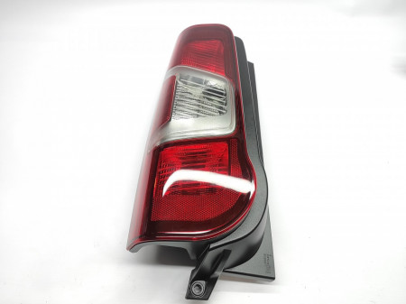 Farolim Esquerdo Peugeot Berlingo IV 2P 18 -