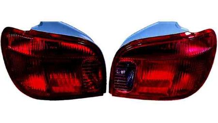 Farolim Direito Toyota Yaris 03-05