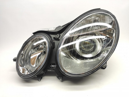 Farol Esquerdo Mercedes W211 E Class 02-06