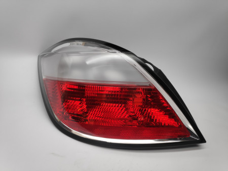 Farolim Esquerdo Opel Astra H 5P 04-07