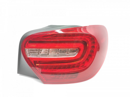 Farolim Direito Mercedes Class A W176 12-18 Led Ficha Retangular