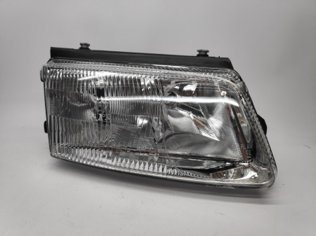 Farol Direito Vw Passat B5 96-00