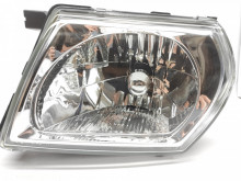 Farol Direito Manual Nissan Patrol 02-04