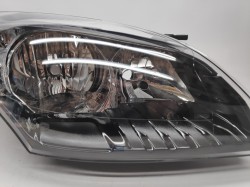 Farol Renault Megane III 08-11 Direito Mascara Preta - Img 4