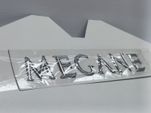 Letring Emblema Tampa Mala Renault "Megane" II 02-09 - Img 3