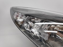 Farol Renault Megane III 08-11 Direito Mascara Preta - Img 5