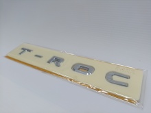 Emblema Letring Traseiro VW T-ROC - Img 4