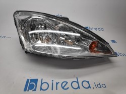 Farol Direito Ford Focus I 01-04 - Img 1