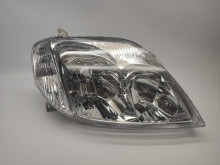 Farol Direito Toyota Corolla Sedan 4P/ St. Wagon 01-04 Tipo Koito