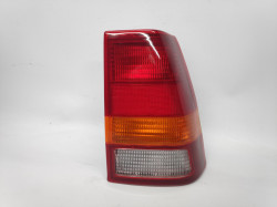 Farolim Direito Opel Kadett E 4P 84-91