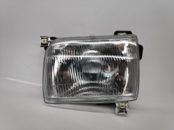 Farol Esquerdo Manual Nissan Navara Pick-Up D22 98-00 - Img 1