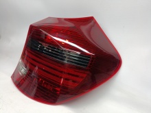 Farolim Direito Bmw S-1 E87 5P 03-12 / E81 3P 06-12 Vermelho Escurecido - Img 3