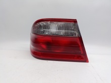 Farolim Esquerdo Mercedes W210 E Class Berlina 99-02