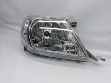 Farol Direito Manual Toyota Hilux Vigo Pick-Up 05-11 - Img 4