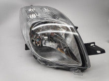 Farol Direito Toyota Yaris 5P 06-09 - Img 1