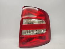 Farolim Direito Skoda Fabia Sedan 4P 01-04 / Combi 00-04 - Img 1