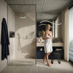 fbox_bfbox_shower.jpg