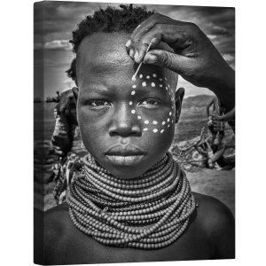 Tablou canvas - Chipul Unei Fete Din Tribul Karo , Valea Omo, Ethiopia, Africa, Vopsea, Pictat, Puncte, 50 x 70 cm