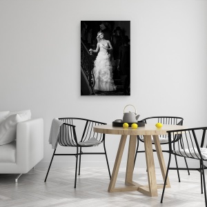 Tablou canvas - Alexia In Alb, Paris, Mireasa, Rochie, Scari, 60 x 90 cm - Img 4