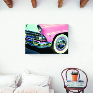 Tablou decorativ retro cu mașină vintage roz pe canvas