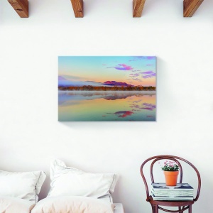 Tablou canvas decorativ cu peisaj de toamnă la lac și pădure