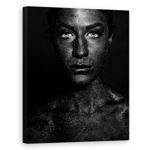Tablou canvas - Fata Neagra, Alb-Negru, Nisip, Praf, Portret, 60 x 75 cm