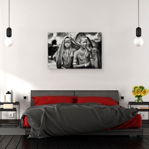 Tablou canvas - Fete Din Tribul Karo Impart O Esarfa, Oameni, Etnic, Karo, Fata, Africa, Ethiopia, 80 x 120 cm - Img 3