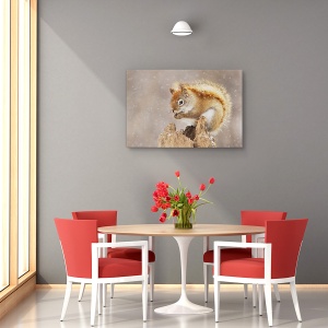 Tablou decorativ canvas iarnă cu veveriță în furtuna de zăpadă