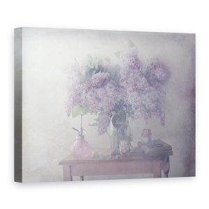 Tablou canvas - Liliacul Cel Frumos, Natura Moarta, Birou, Moale, Parfum, Carte, 75 x 100 cm