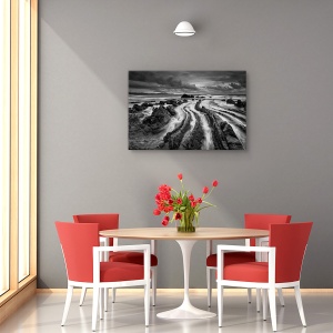 Tablou canvas decorativ cu peisaj de piatră și reflexii mătăsătoase