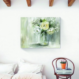 Tablou canvas flori albe cu vază delicată 60x75 cm