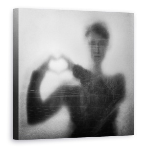 Tablou canvas - Inima Peste Cap, Mana, Degetele, Fata, 60 x 60 cm