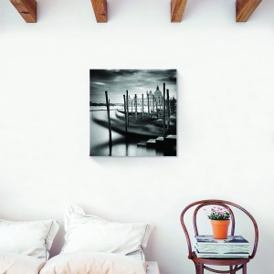 Tablou canvas vintage monocrom cu barcă 60x60 cm
