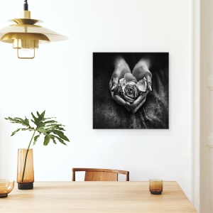 Tablou canvas - Ingrijirea Mainilor, Trandafir, Floare, Alb-Negru, 90 x 90 cm - Img 4