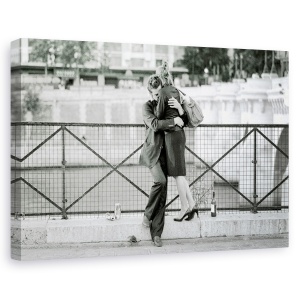 Tablou canvas - Iubirea Lui Sarko, Strada, Paris, Oameni, Urban, Dragoste, 40 x 60 cm