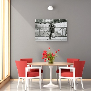 Tablou canvas - Iubirea Lui Sarko, Strada, Paris, Oameni, Urban, Dragoste, 80 x 120 cm - Img 4
