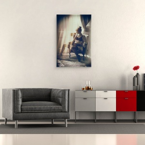 Tablou canvas - Lumina Straluceste Inauntru, Portret, Acasa, Perdea, Toc Inalt, 40 x 60 cm - Img 2