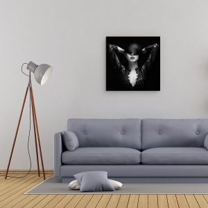 Tablou canvas - Nu Te Vad, Portret, Dantela, Fata, Model, Moda, 60 x 60 cm - Img 2