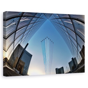 Tablou canvas - Ziua Bastiliei Moderne, Peste, Avion, Arhitectura, Aviatie, 60 x 90 cm