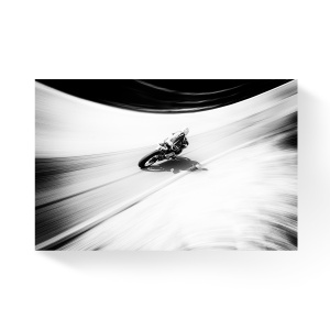 Tablou Canvas - Cursa, Viteza, Motocicleta, Alb/Negru, 80 x 120 cm
