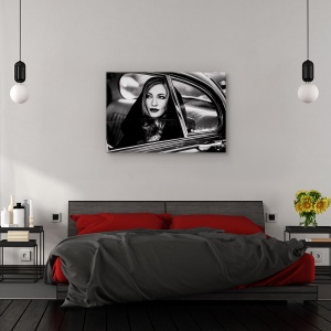 Tablou canvas - Instantaneu/Reverie, Portret, Masina Clasica, Fereastra, Femeie, 60 x 90 cm - Img 3