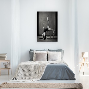 Tablou canvas - Kirsten, Performanta, Dansatoare, Scaun, Femeie, 60 x 90 cm - Img 3